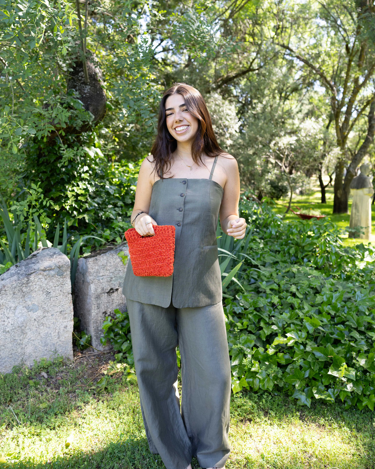Bolso Mónaco en teja con modelo