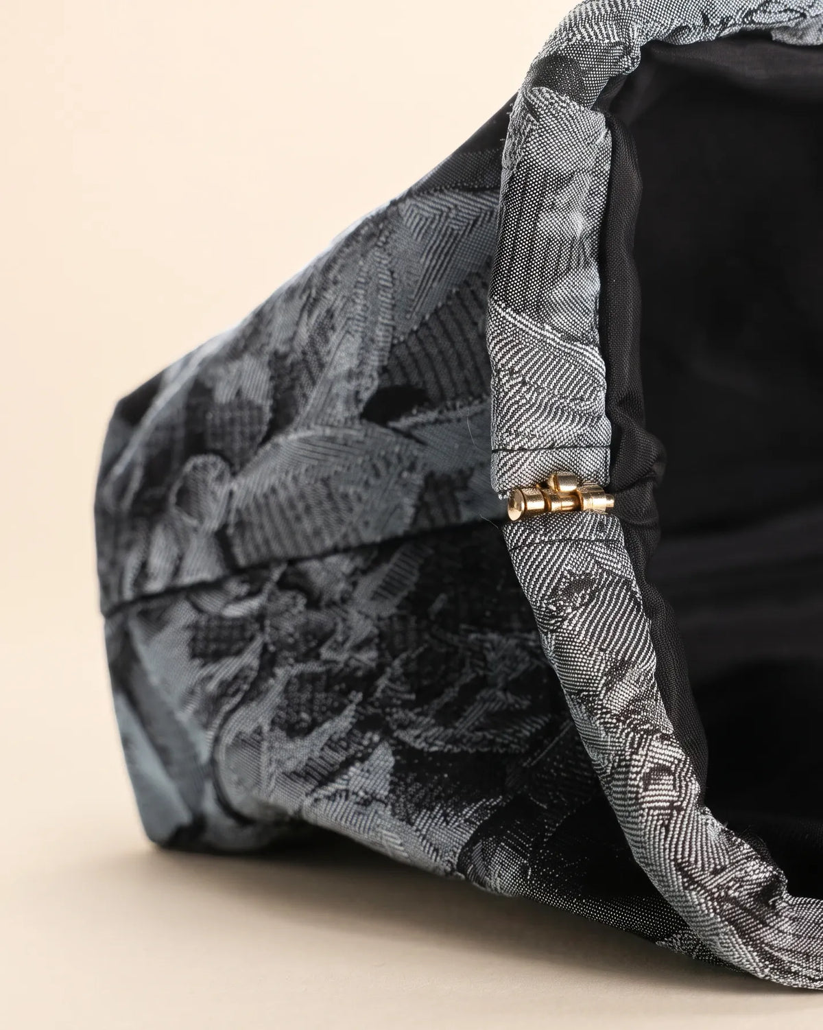 Bolso Oviedo origami en azulado – foto de producto